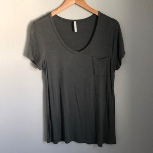 Flowy olive t-shirt